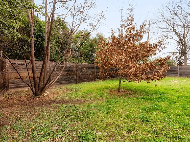 2408 Ventura Dr #A — Photo 22
