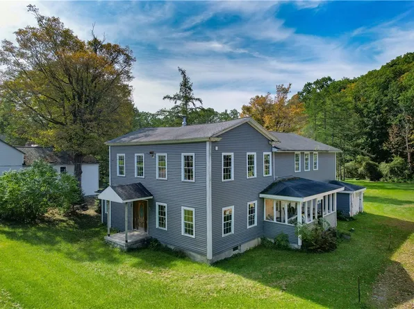 4485 Apulia Rd, Jamesville, NY 13078