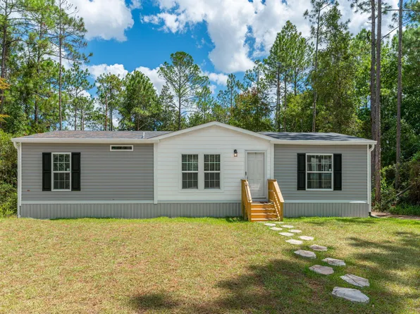 304 Michaelanglo Rd E, Defuniak Springs, FL 32433
