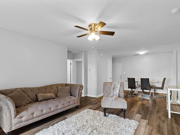 5th image of 11103 Waterfield Pl