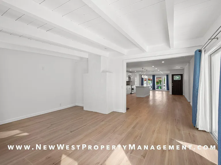 7036 Keighley St — Photo 7