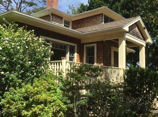 24 Edgemoor Rd, Gloucester, MA 01930