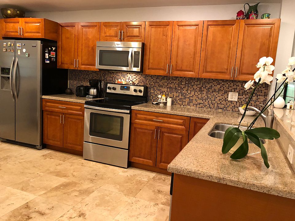 1st image of 3867 Estepona Ave #9D5
