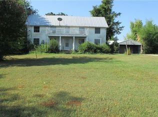 6787 W State Highway 22, Paris, AR 72855