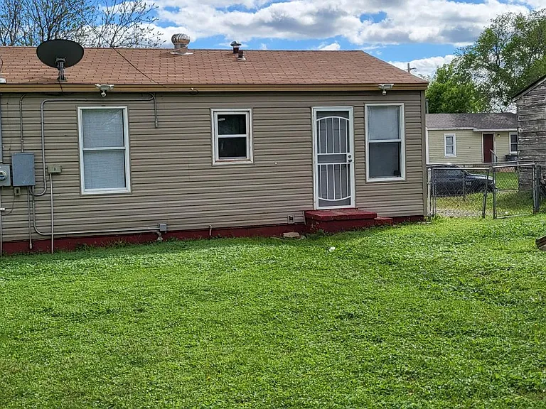 2803 SW H Ave — Photo 39