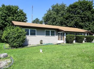 2392 S Taylor Rd, Mill Creek, IN 46365