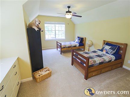 5th image of 1117 Shady Ln N