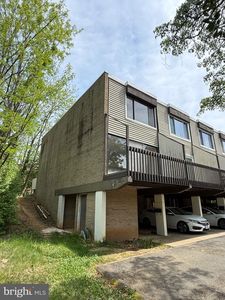 1231 N Quinn St, Arlington, VA, 22209