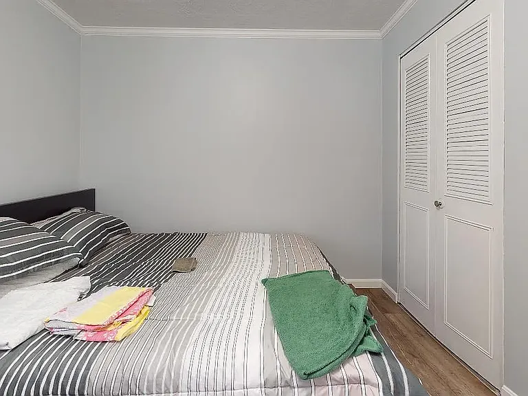 400 Governors Dr #39 — Photo 12