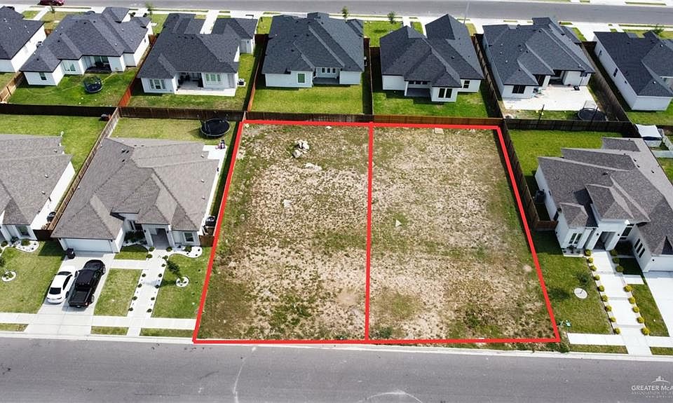 2nd image of 3201 E Rabbit Run Ave