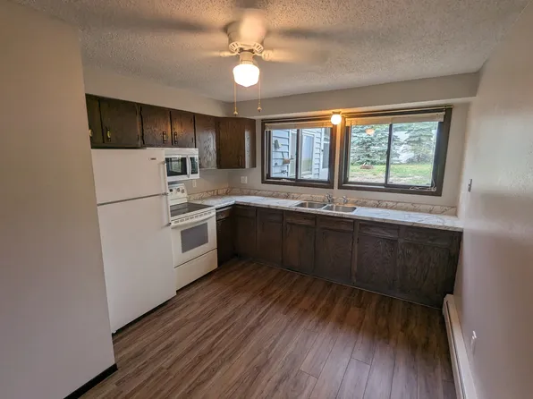 705 2nd Ave NE #4, Glenwood, MN 56334