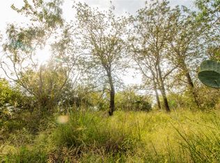 6562 Cross Rd, Seguin, TX 78155