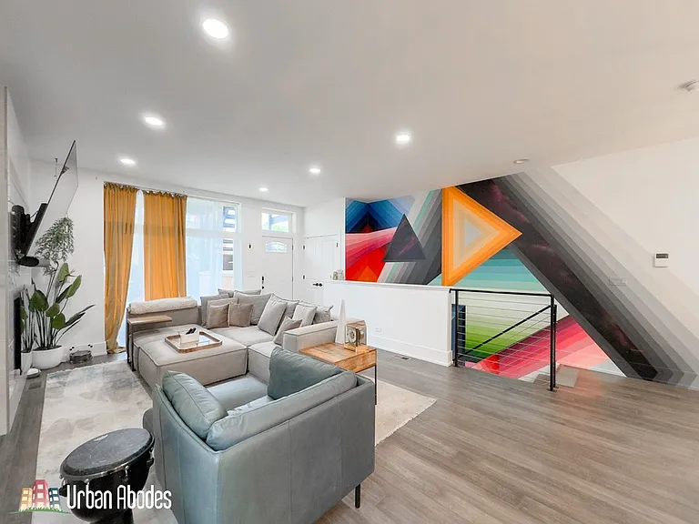 1812 N Sawyer Ave #1RAC — Photo 6