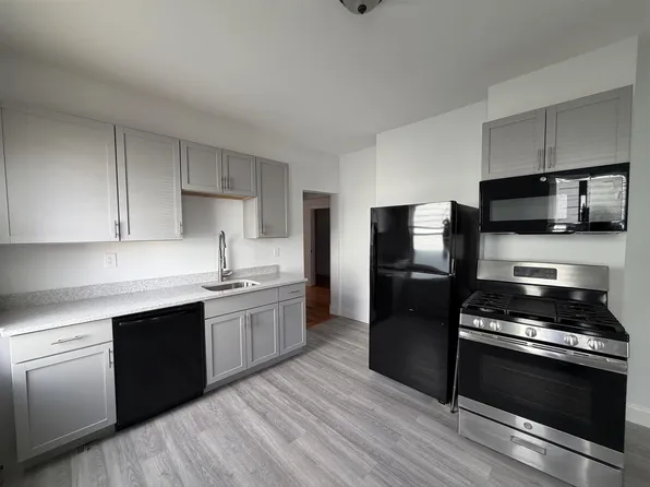 61 Webster Ave, Somerville, MA