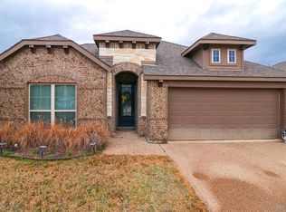 3121 Paint Horse Dr, Waco, TX 76706