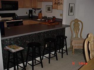 4th image of 9747 Parkway Dr