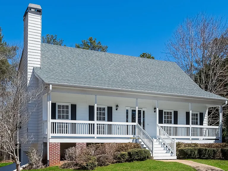 374 Nantucket Way — Photo 1