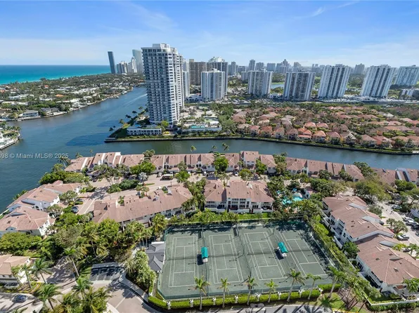 21050 Point Pl #2702, Aventura, FL 33180