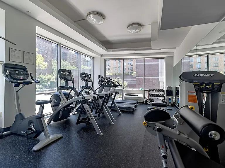 218 Myrtle Ave #3L — Photo 11