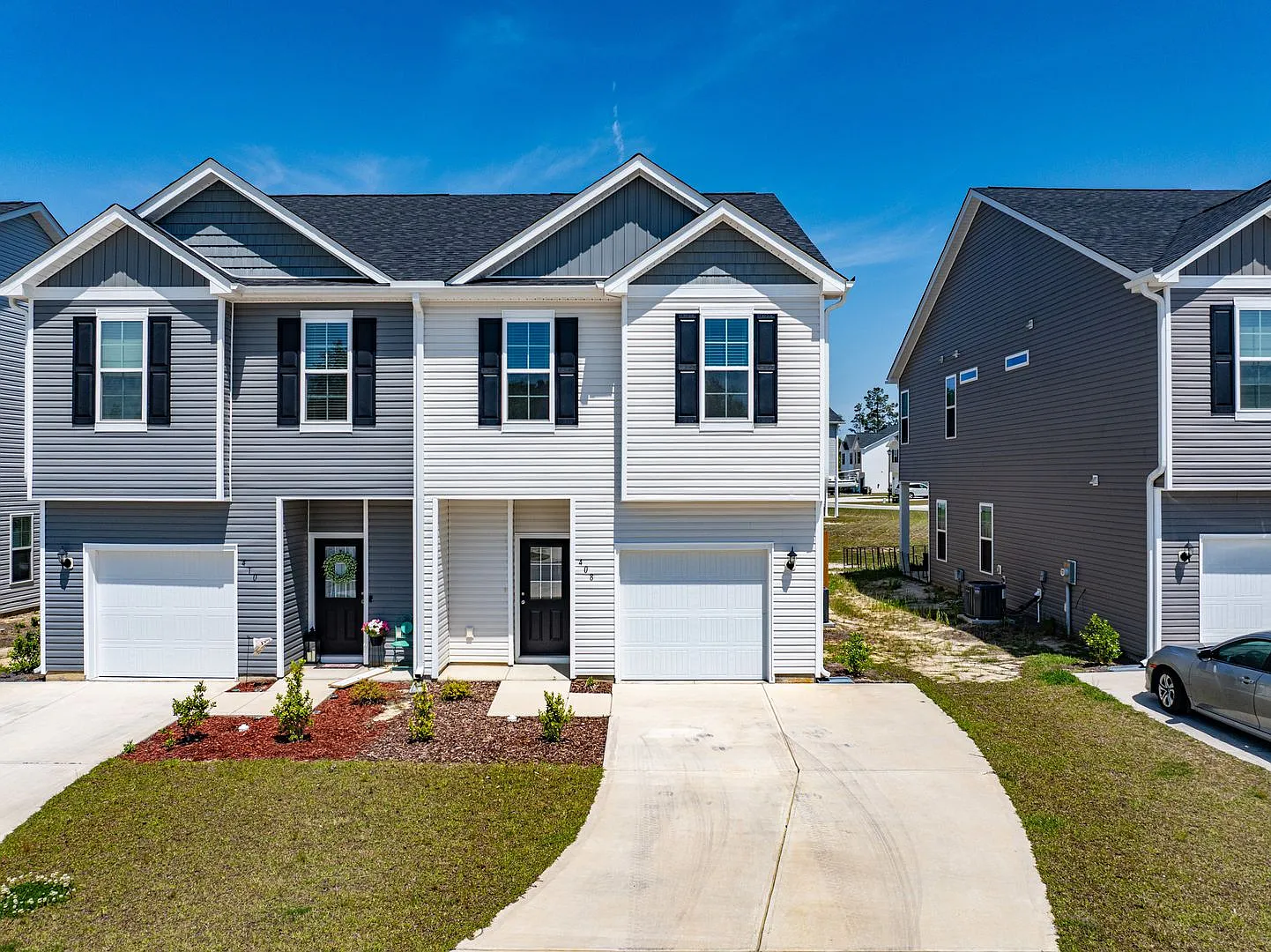 Townhome in Towne Pointe — Photo 3