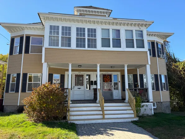 119-121 Wentworth Ave, Lowell, MA 01852