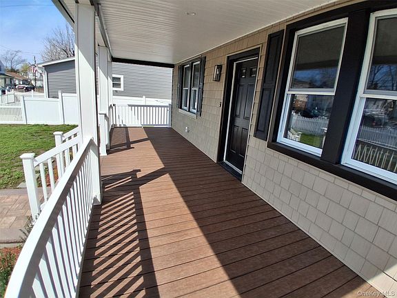 2nd image of 84 Holland Avenue