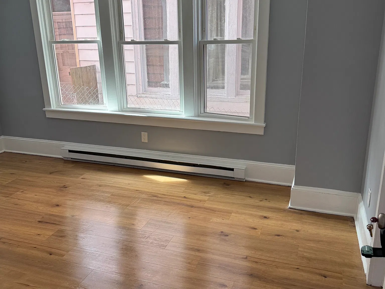 1631 W Norwegian St — Photo 4