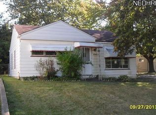 12815 Brooklawn Ave, Cleveland, OH 44111