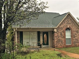120 Hutcheson Dr, Guntown, MS 38849