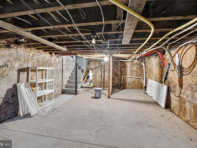1209 E Susquehanna Ave #1 — Photo 18