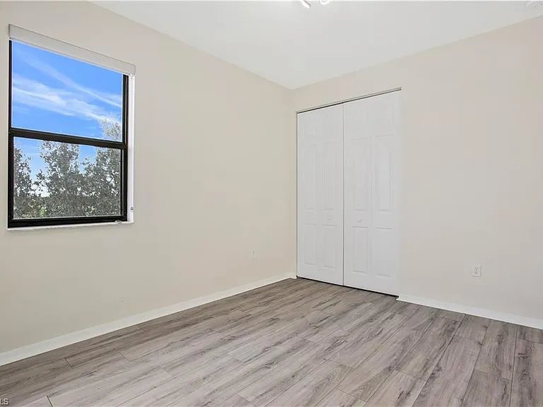 5309 Beckton Rd — Photo 16