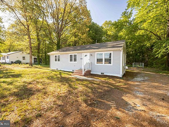 3rd image of 31161 Eden Allen Rd