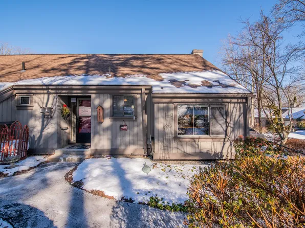 362 Heritage Village #B, Southbury, CT 06488