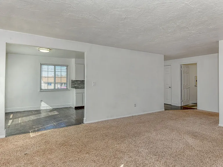 3822 S Upland Ave — Photo 10