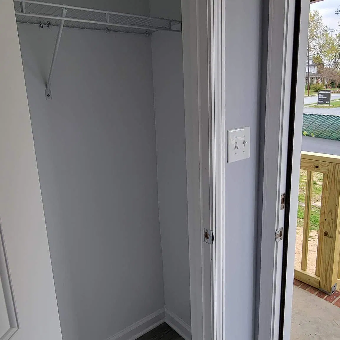 2 bed, 1.5 bath, $895 — Photo 3