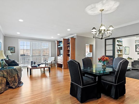 3rd image of 950 Augusta Way APT 313