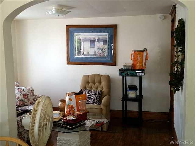 2nd image of 28 Hagen St