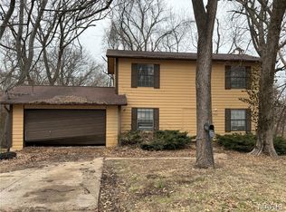 9305 Scottdale Ave, Saint Louis, MO 63136