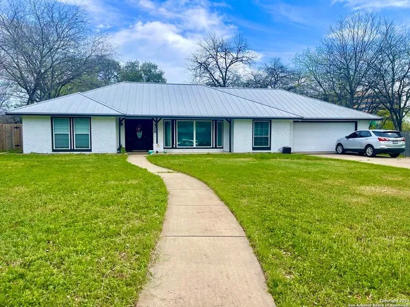 100 Northcrest Dr, Castle Hills, TX 78213