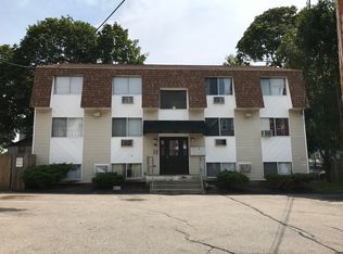 62 Joslin St APT 1, Providence, RI 02909