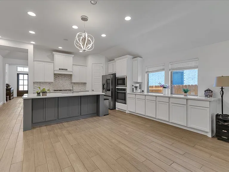 5844 Sean Paul Ln — Photo 18