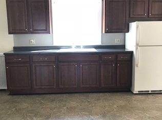 39 Cook St APT 2, Auburn, ME 04210