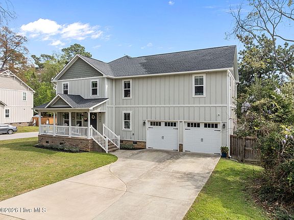 2nd image of 502 Oakridge Avenue