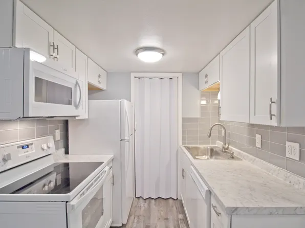 79 Devon Ct, 79 Devon Ct APT 7, Edwardsville, IL 62025
