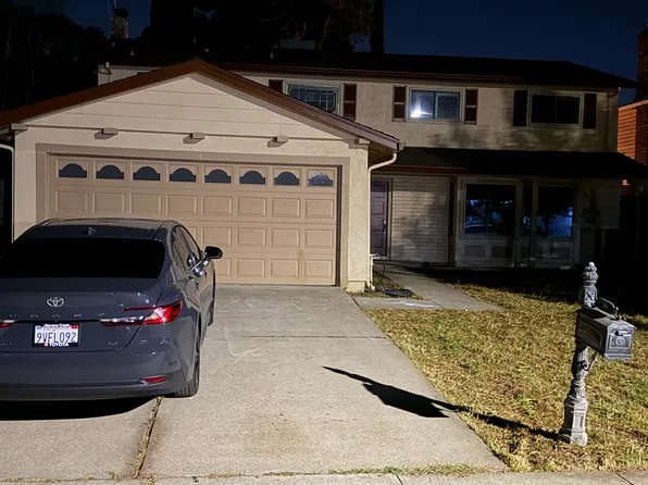 1865 Newport Ct, Tracy, CA 95376