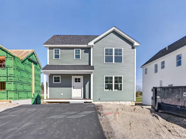 12 Feldspar Lane #27, Cumberland, ME 04021