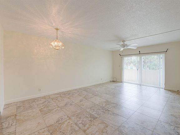 4th image of 1200 Tallwood Avenue #206