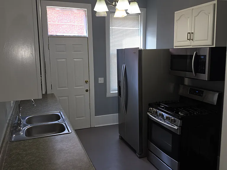 3005 Pacific St — Photo 11