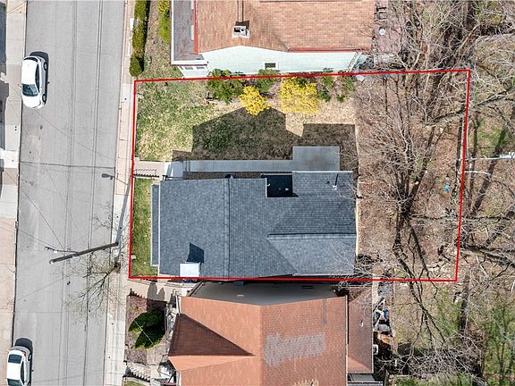 5th image of 95 Southern Ave