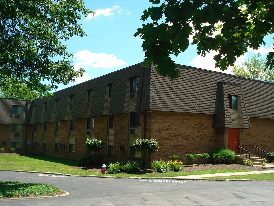 Peppertree Apartments